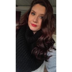 Meet your Posher, Courtney